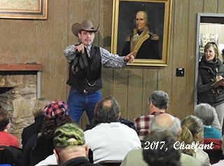 DSCN6415 auctioneer 2